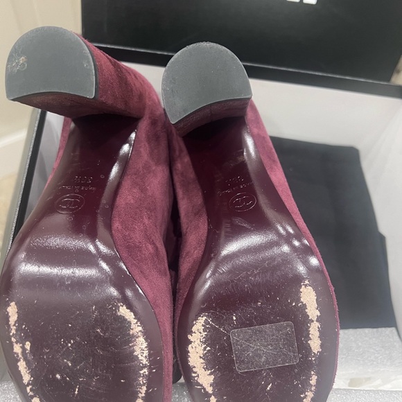 Chanel Short Boots in Suede - Picture 7 of 7